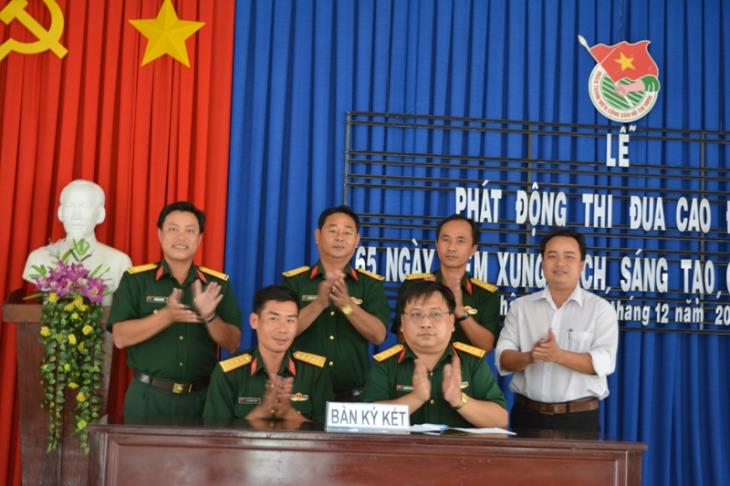  Đoàn cơ sở Ban chỉ huy quân sự huyện Tân Châu phát động thi đua cao điểm chào mừng kỷ niệm 65 năm ngày truyền thống thanh niên quân đội.